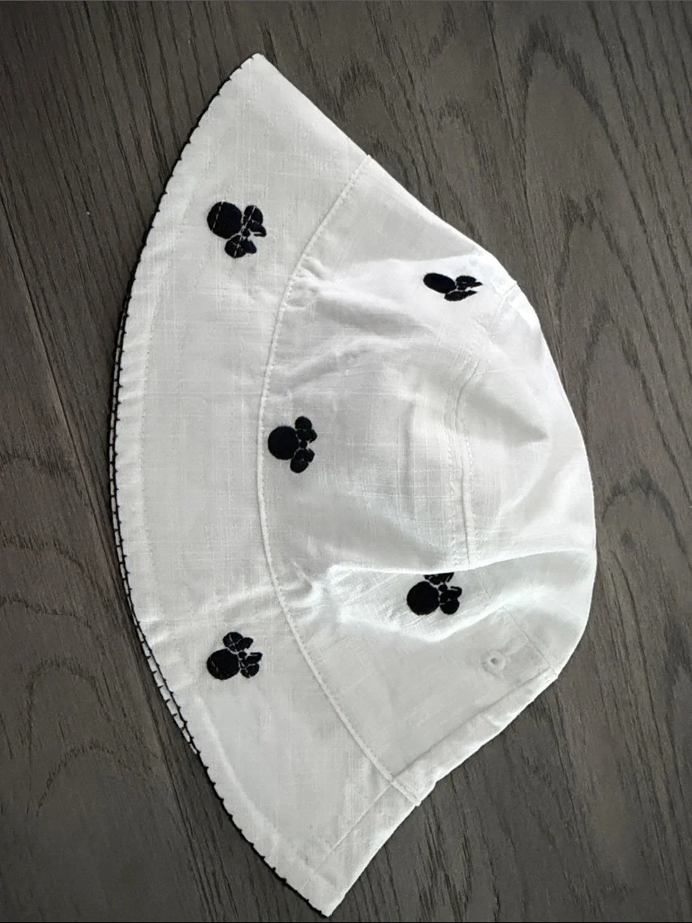 Janie and Jack White Bucket Hat with black Embroidery